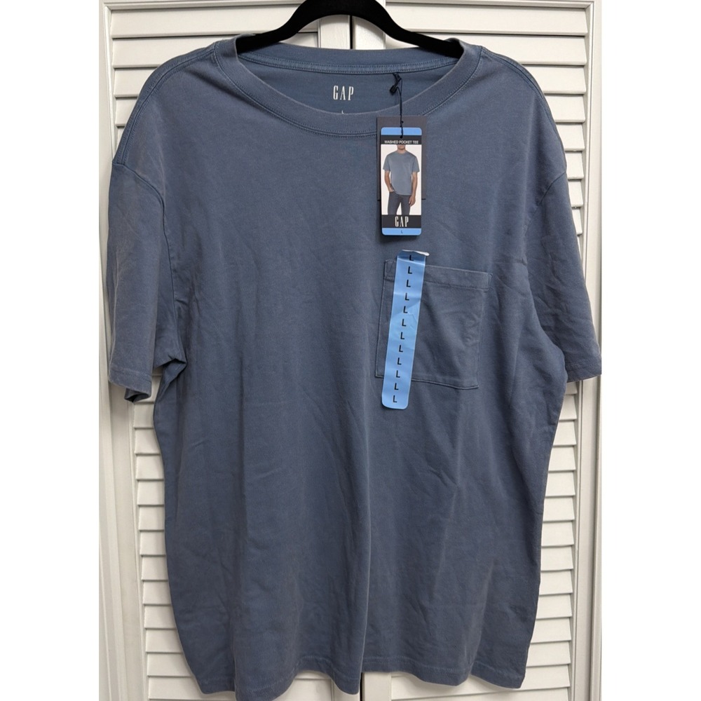 GAP Men's Blue Pocket Shirt Size LG Super Soft Men's The Gap Causal T Shirt NWT
